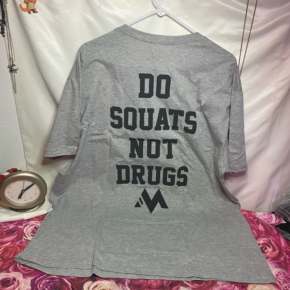 Mens mentality do squats not drugs shirt